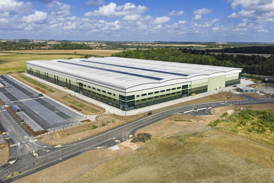 Aveling Way, Worksop for lease - Building Photo - Image 1 of 25