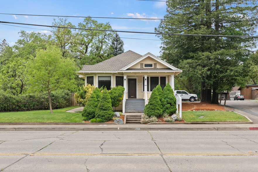 660 N State St, Ukiah, CA for sale - Building Photo - Image 1 of 19