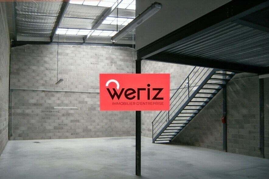 Industrial in Gémenos for lease - Building Photo - Image 2 of 7