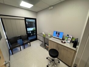 4437 Central Pl, Fairfield, CA for lease Interior Photo- Image 1 of 16