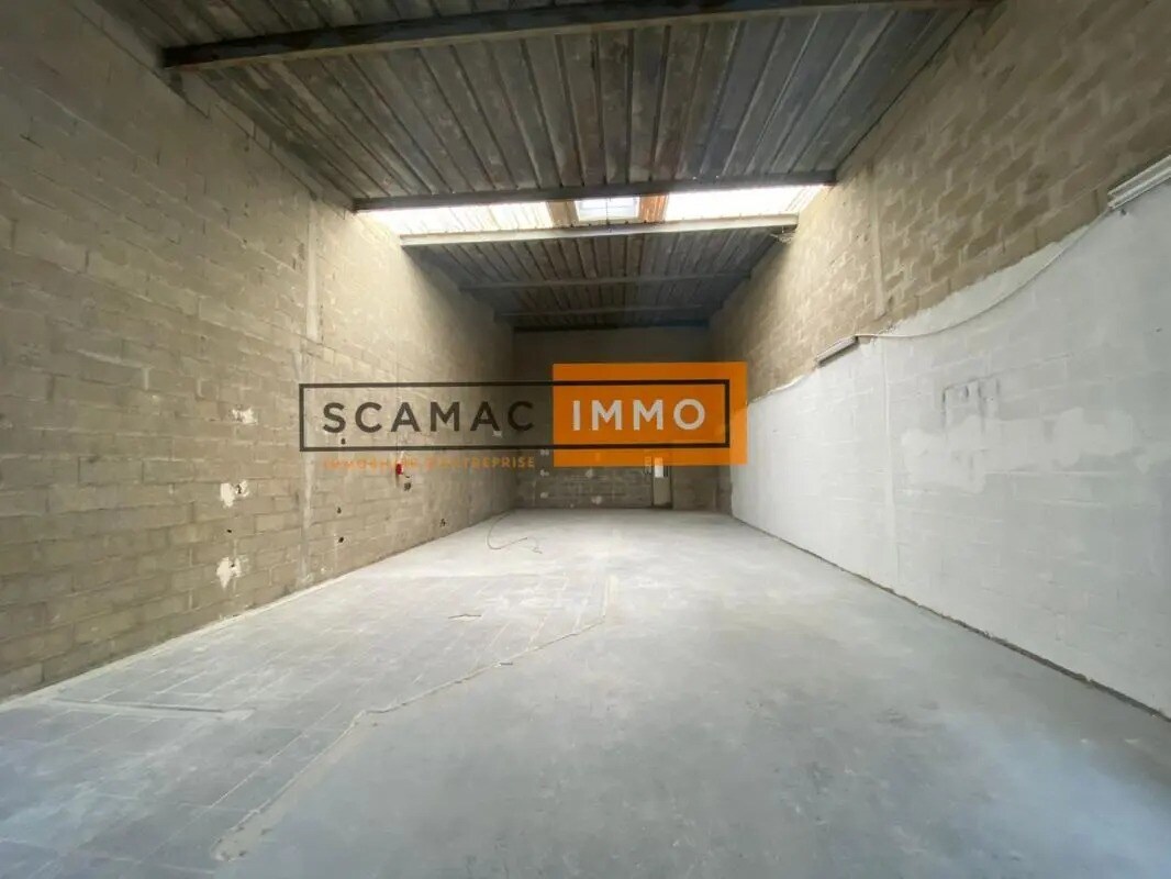 Industrial in Villeneuve-Saint-Georges for lease Interior Photo- Image 1 of 1