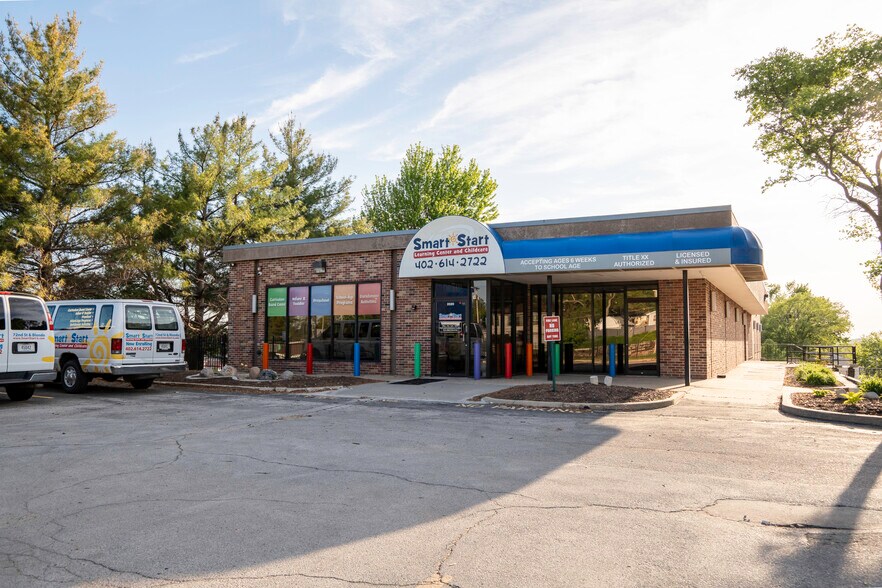 2020 N 72nd St, Omaha, NE for sale - Building Photo - Image 3 of 10