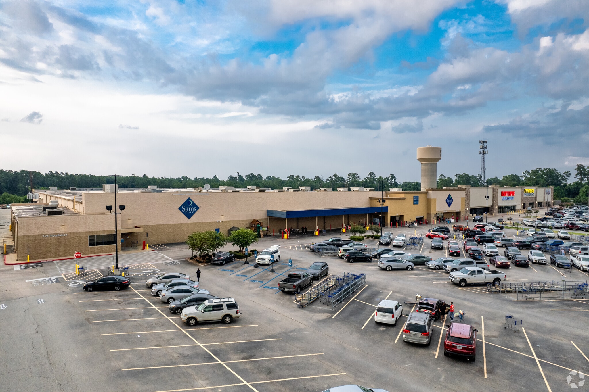 9637-9669 W Fm-1960-byp Rd, Humble, TX for lease Building Photo- Image 1 of 6