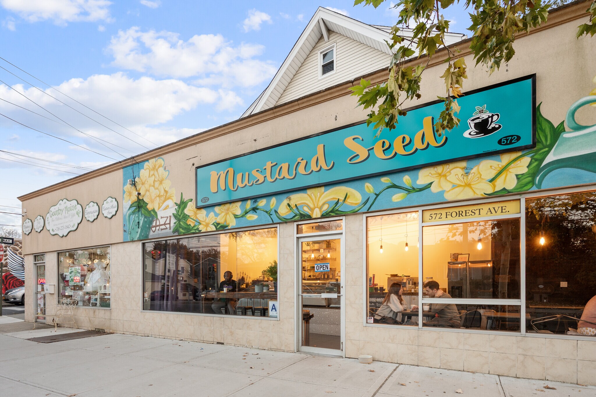 570-572 Forest Ave, Staten Island, NY for sale Building Photo- Image 1 of 1