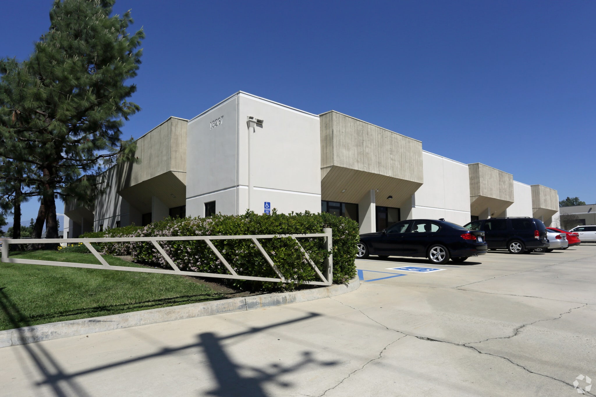 4702 Chino Ave, Chino, CA for lease Primary Photo- Image 1 of 9