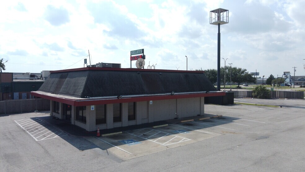 4308 Texas Ave, La Marque, TX for lease - Building Photo - Image 2 of 5