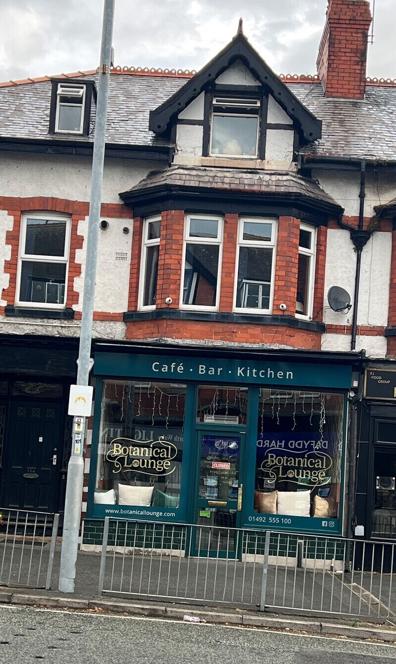 162 Conway Rd, Colwyn Bay for sale Building Photo- Image 1 of 1