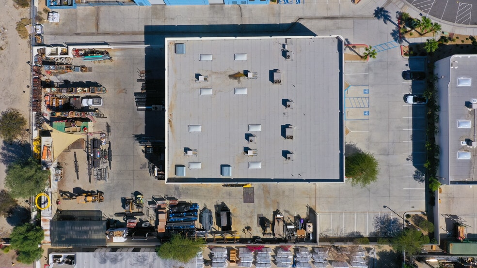 31065 Plantation Dr, Thousand Palms, CA for sale - Building Photo - Image 3 of 18