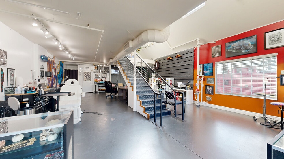 1450-1470 & 1462 W 9th St portfolio of 2 properties for sale on LoopNet.com - Matterport 3D Scan - Image 2 of 23