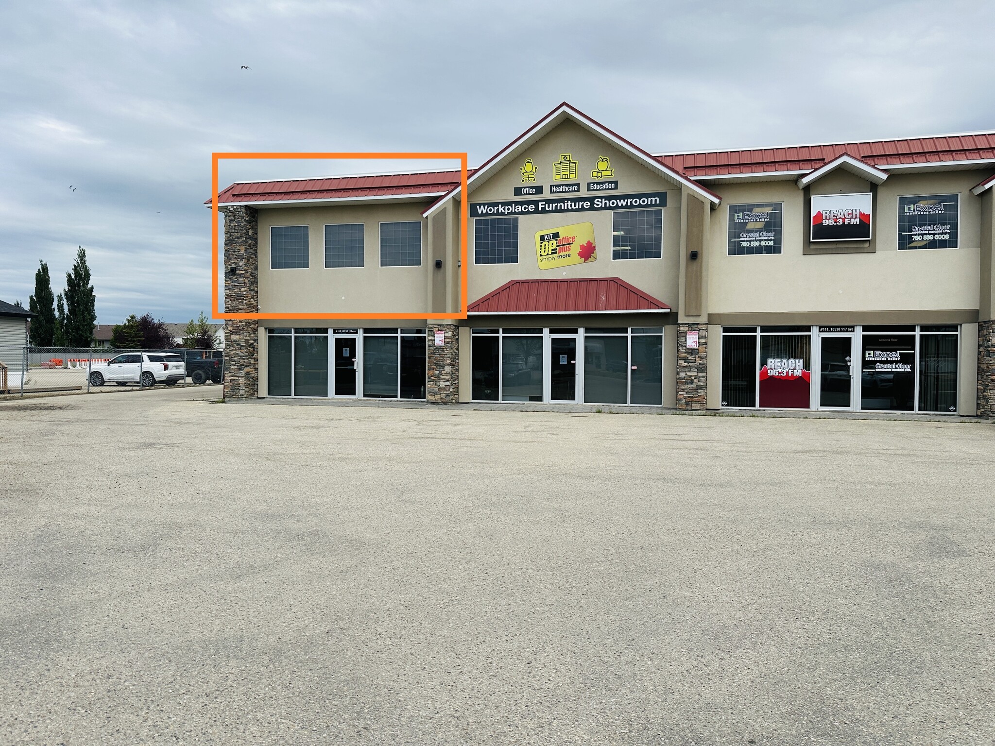 10530 117 Av, Grande Prairie, AB for lease Primary Photo- Image 1 of 6