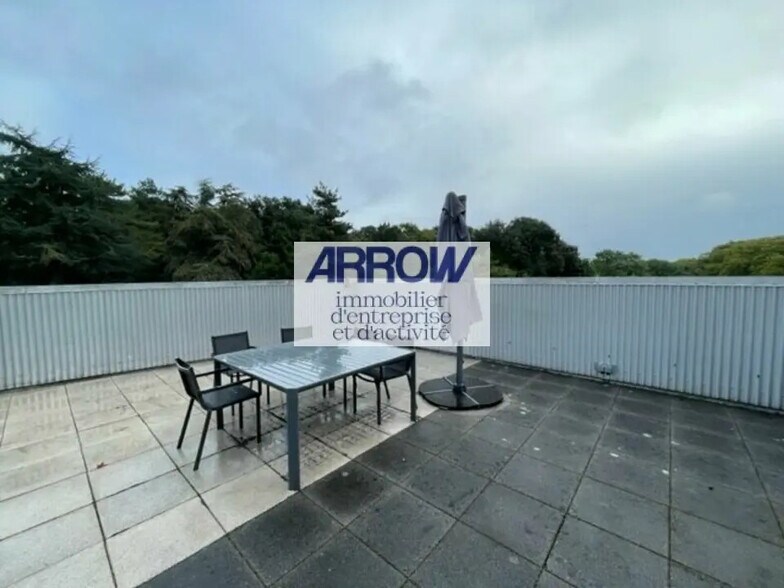 Office in Nantes for lease - Building Photo - Image 3 of 5