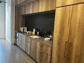 809 Broadway, New York, NY for lease Interior Photo- Image 1 of 5