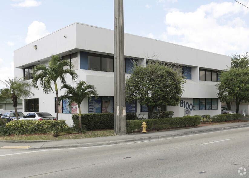 8100 W Flagler St, Miami, FL for lease - Primary Photo - Image 1 of 26