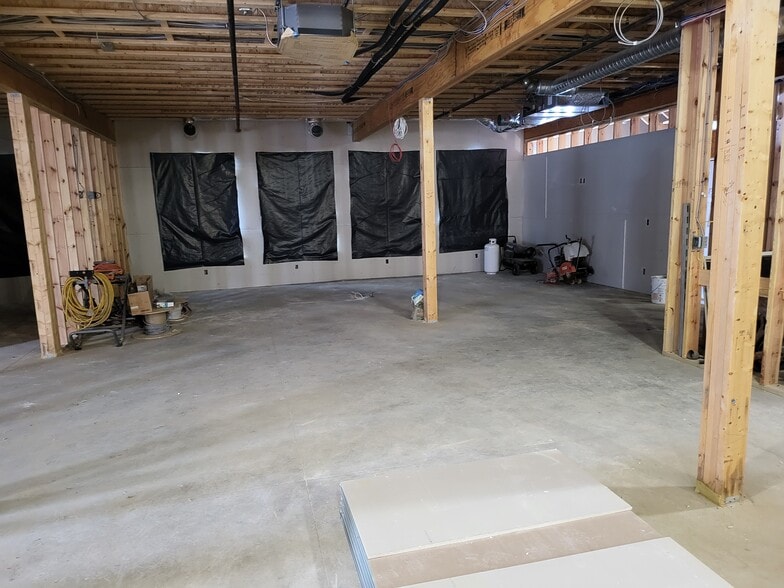 126 W Main St, Allegany Township, NY for sale - Interior Photo - Image 3 of 17