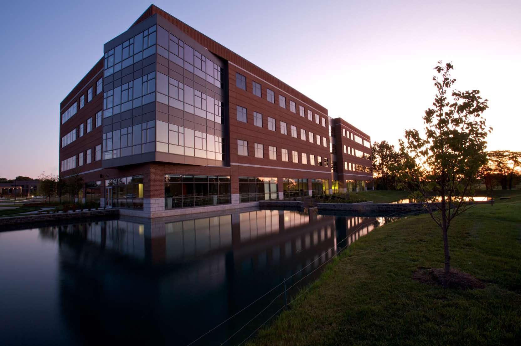 7795 Walton Pky, New Albany, OH for lease Building Photo- Image 1 of 8