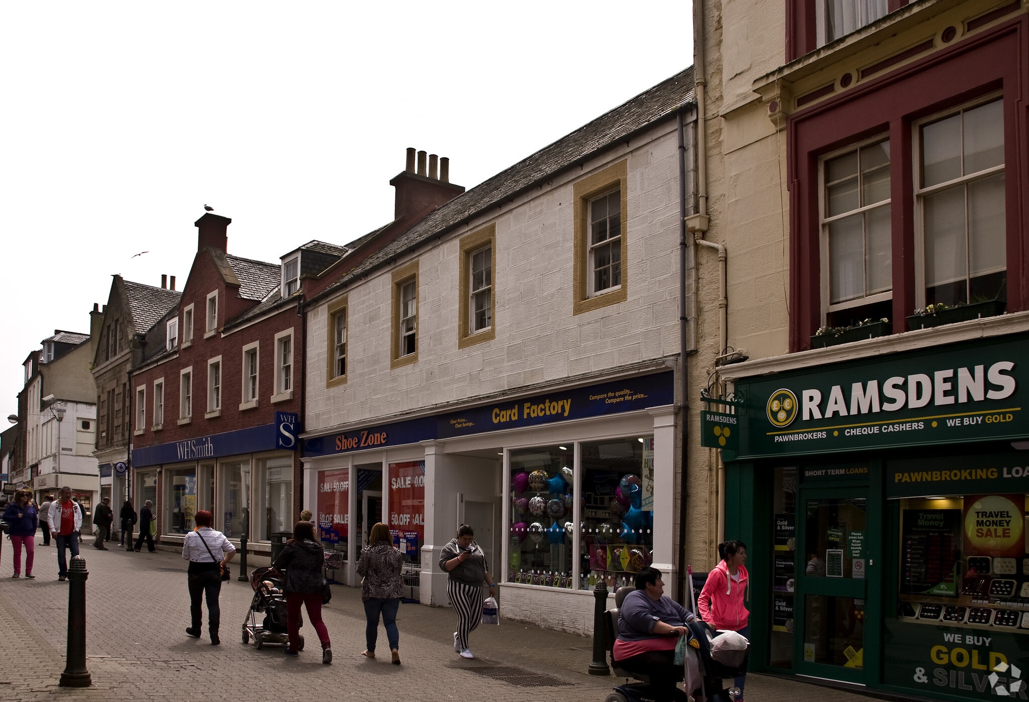 212 High St, Arbroath for sale Primary Photo- Image 1 of 1