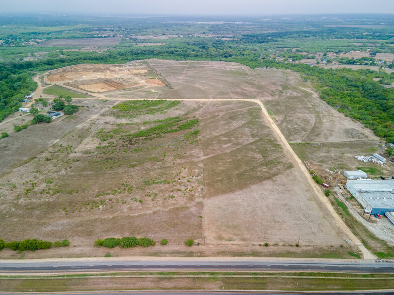 17592 S US Highway 281, San Antonio, TX for sale - Building Photo - Image 1 of 6