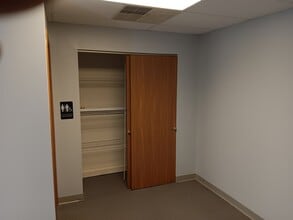 4051 Jeffco Blvd, Arnold, MO for lease Interior Photo- Image 2 of 5