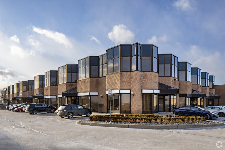 5080 Timberlea Blvd, Mississauga, ON for lease - Building Photo - Image 2 of 8