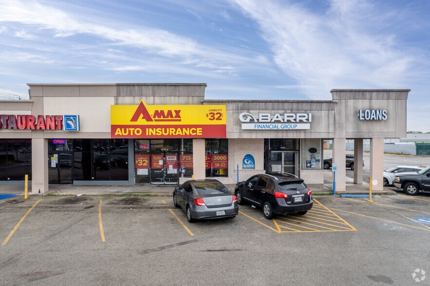 1402-1404 Spencer Hwy, South Houston, TX for lease - Building Photo - Image 2 of 11