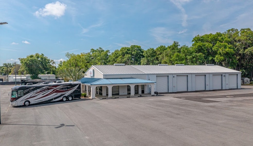 115, 171, & 181 McKinna Pl, Brunswick, GA for lease - Building Photo - Image 3 of 9