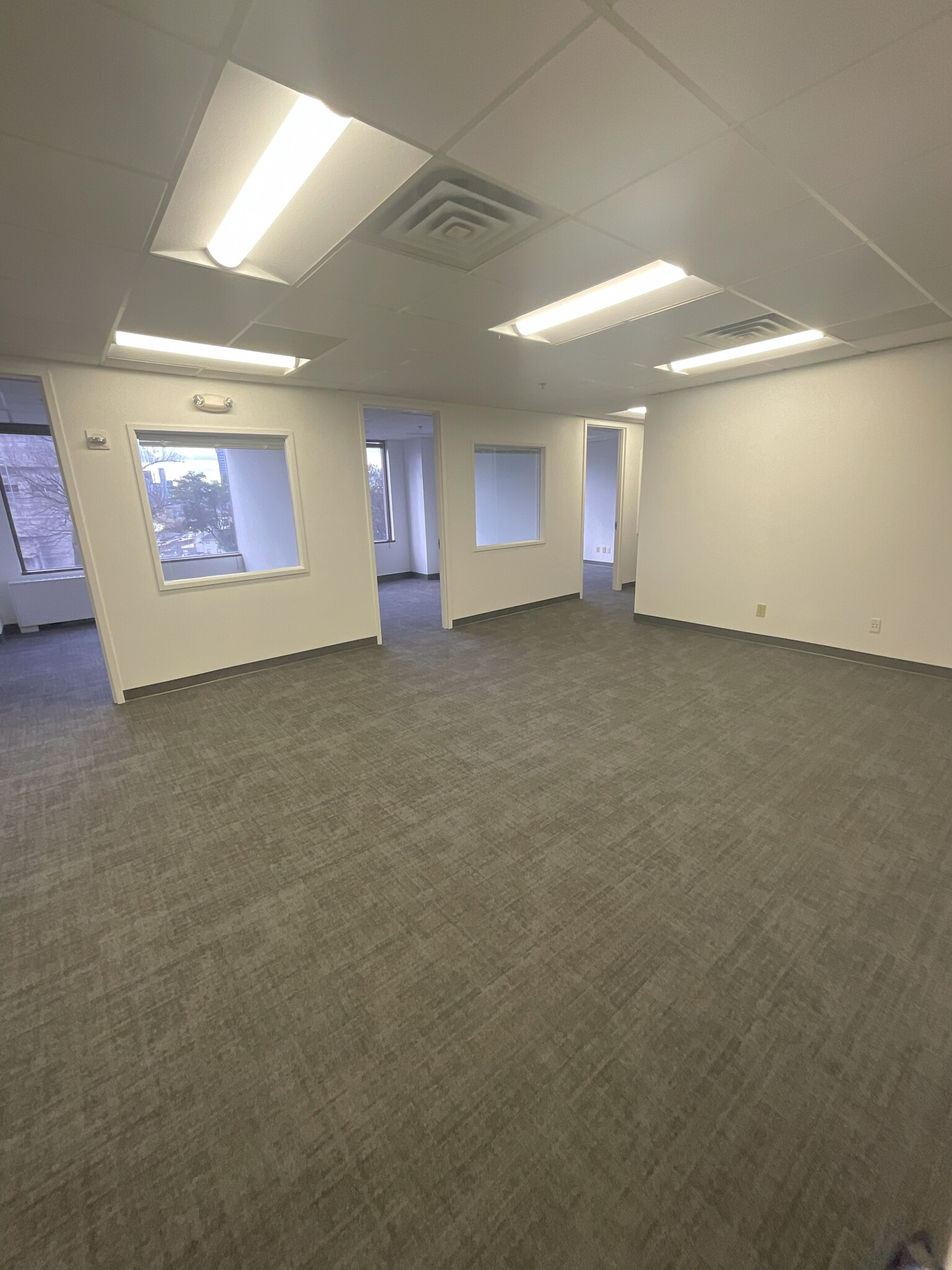 1718-1720 NW Peachtree St, Atlanta, GA for lease Interior Photo- Image 1 of 4