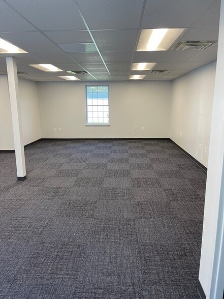 229-231 N Main St, Smyrna, DE for lease - Building Photo - Image 2 of 5