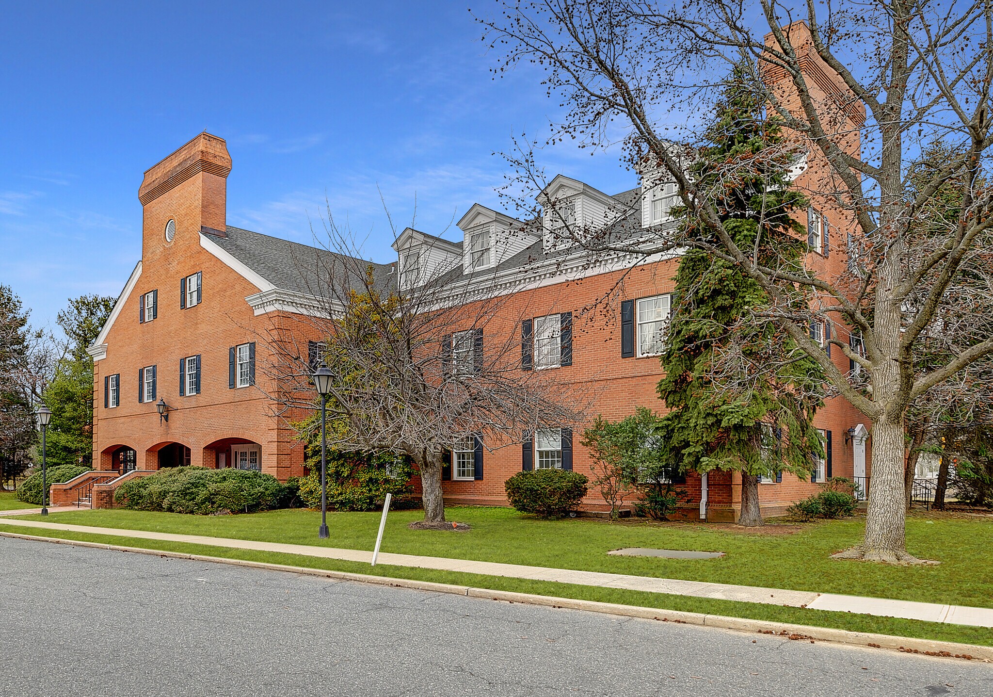 1 Rossmoor Dr, Monroe Township, NJ 08831 Office for Lease