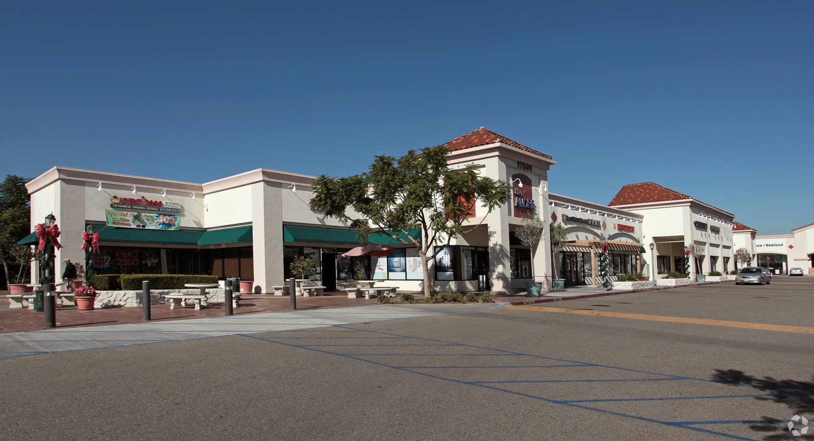 1771318007 Pioneer Blvd, Artesia, CA 90701 Artesia Oasis Plaza