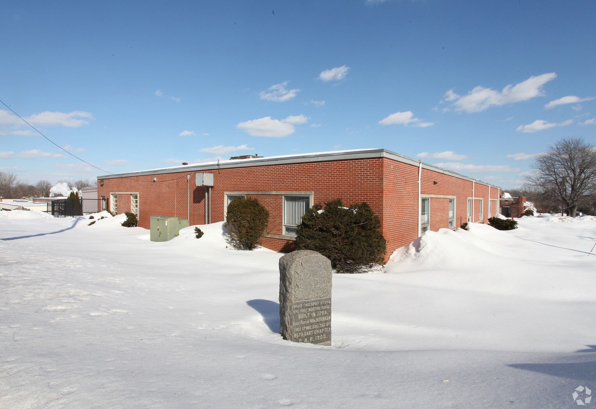 21 Deming Rd, Berlin, CT for sale Primary Photo- Image 1 of 1