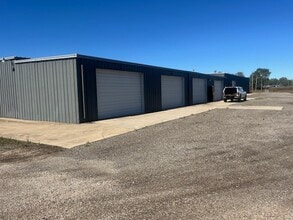 710 Sol Morris Ave, White Pigeon, MI for lease Interior Photo- Image 2 of 6