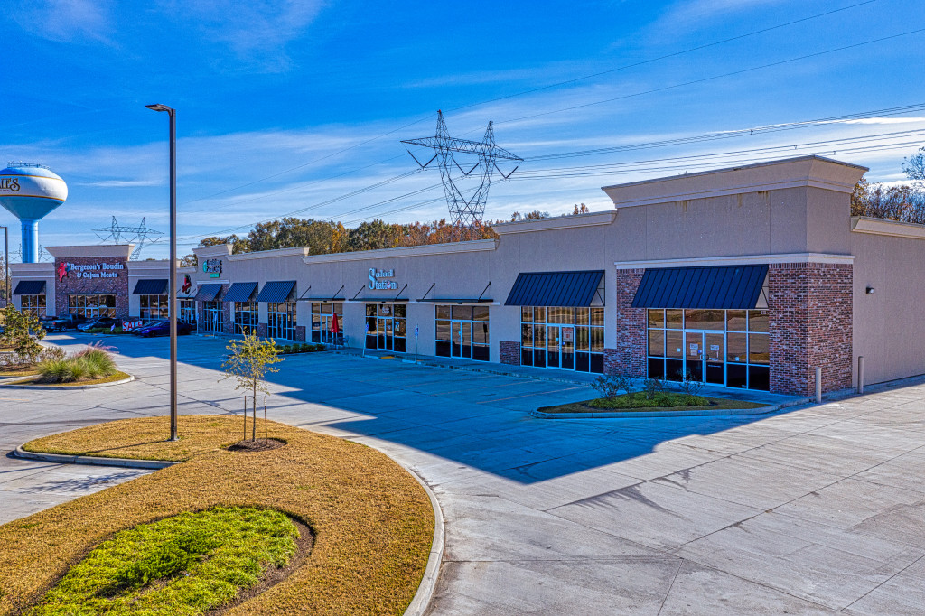 3005 W Cabela Pky, Gonzales, LA for sale Building Photo- Image 1 of 1