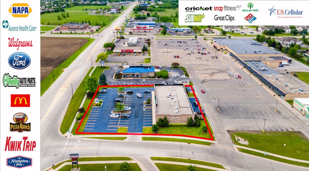 1040 N Wisconsin St, Elkhorn, WI for sale - Building Photo - Image 1 of 1