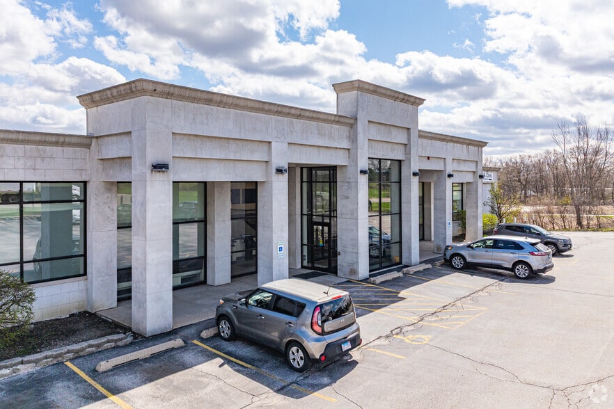 161 S Lincolnway, North Aurora, IL for lease - Building Photo - Image 2 of 5