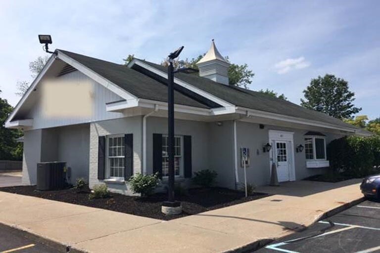 665 N French Rd, Amherst, NY 14228