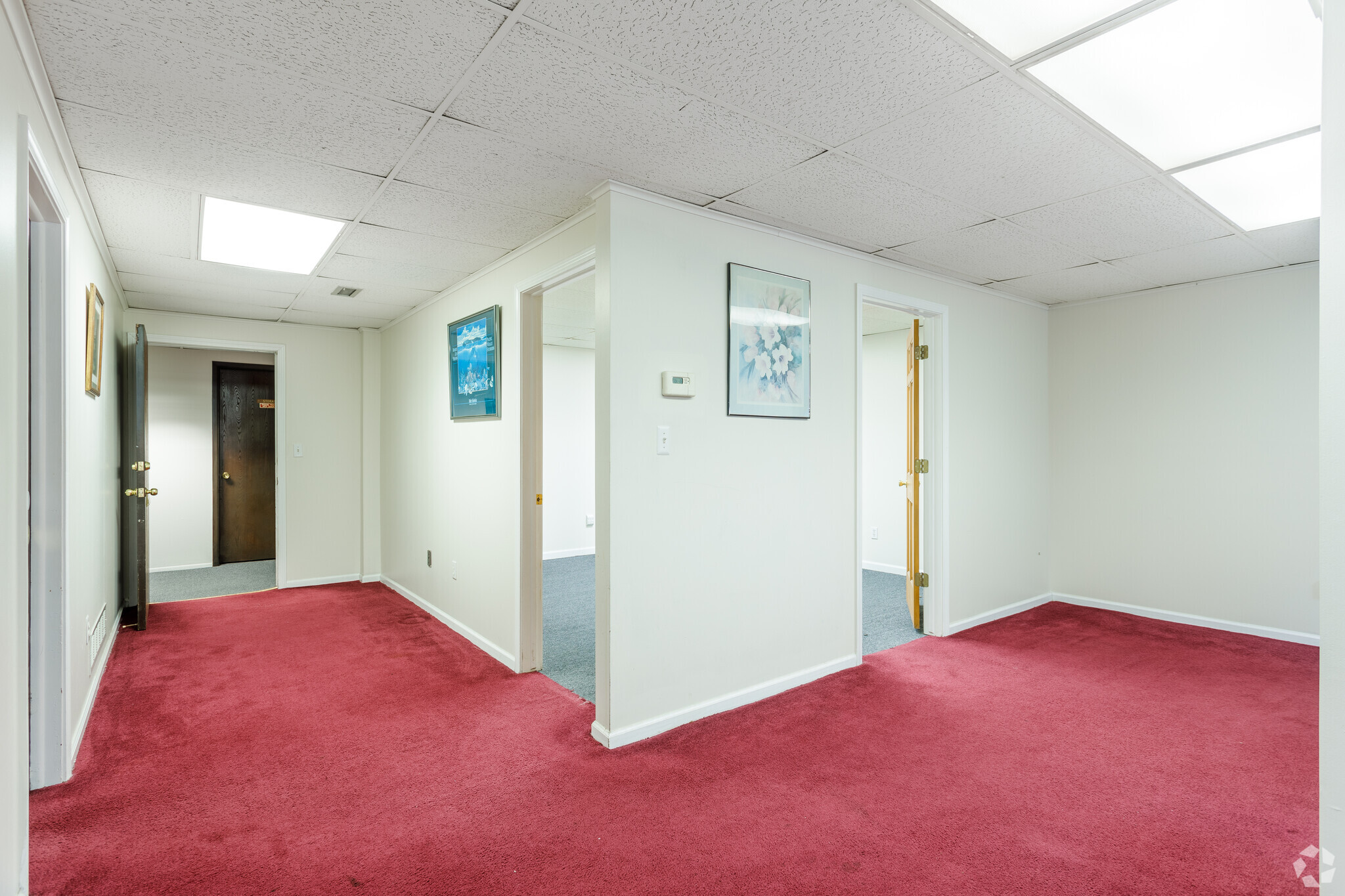 27620 Farmington Rd, Farmington, MI for lease Interior Photo- Image 1 of 2