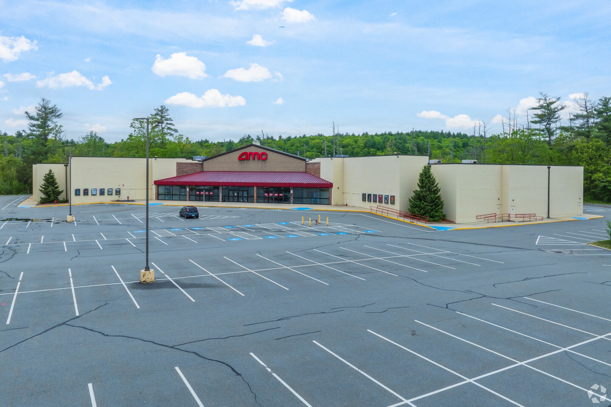 440 Middlesex Rd, Tyngsborough, MA for sale Primary Photo- Image 1 of 1