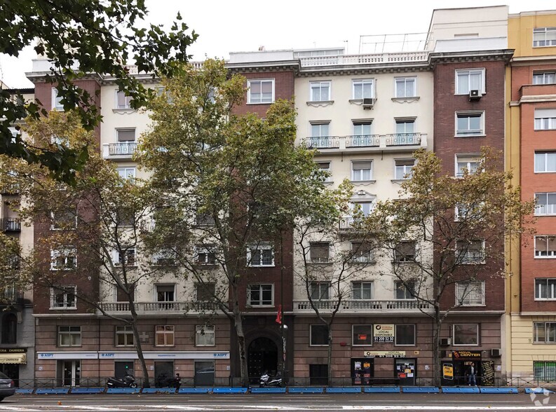 Calle De Francisco Silvela, 69, Madrid, Madrid for lease - Building Photo - Image 1 of 1