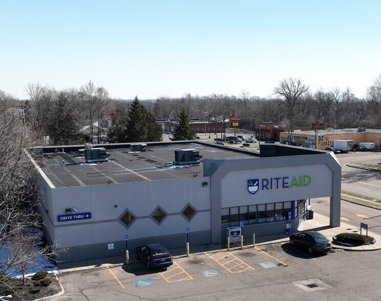 3875-3881 Salem Ave, Dayton, OH for sale - Building Photo - Image 1 of 1