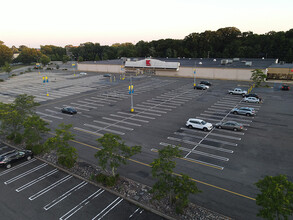 700-790 Broadway, Westwood, NJ for lease Building Photo- Image 1 of 4