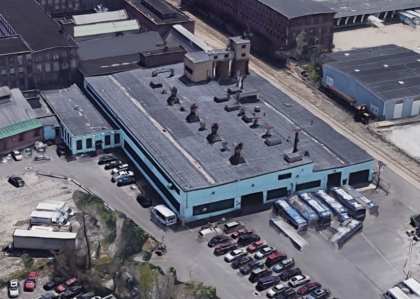 1717 Thomaston Ave, Waterbury, CT 06704