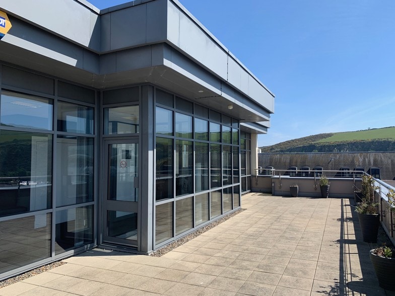 St Georges St, Isle Of Man for sale - Building Photo - Image 2 of 6