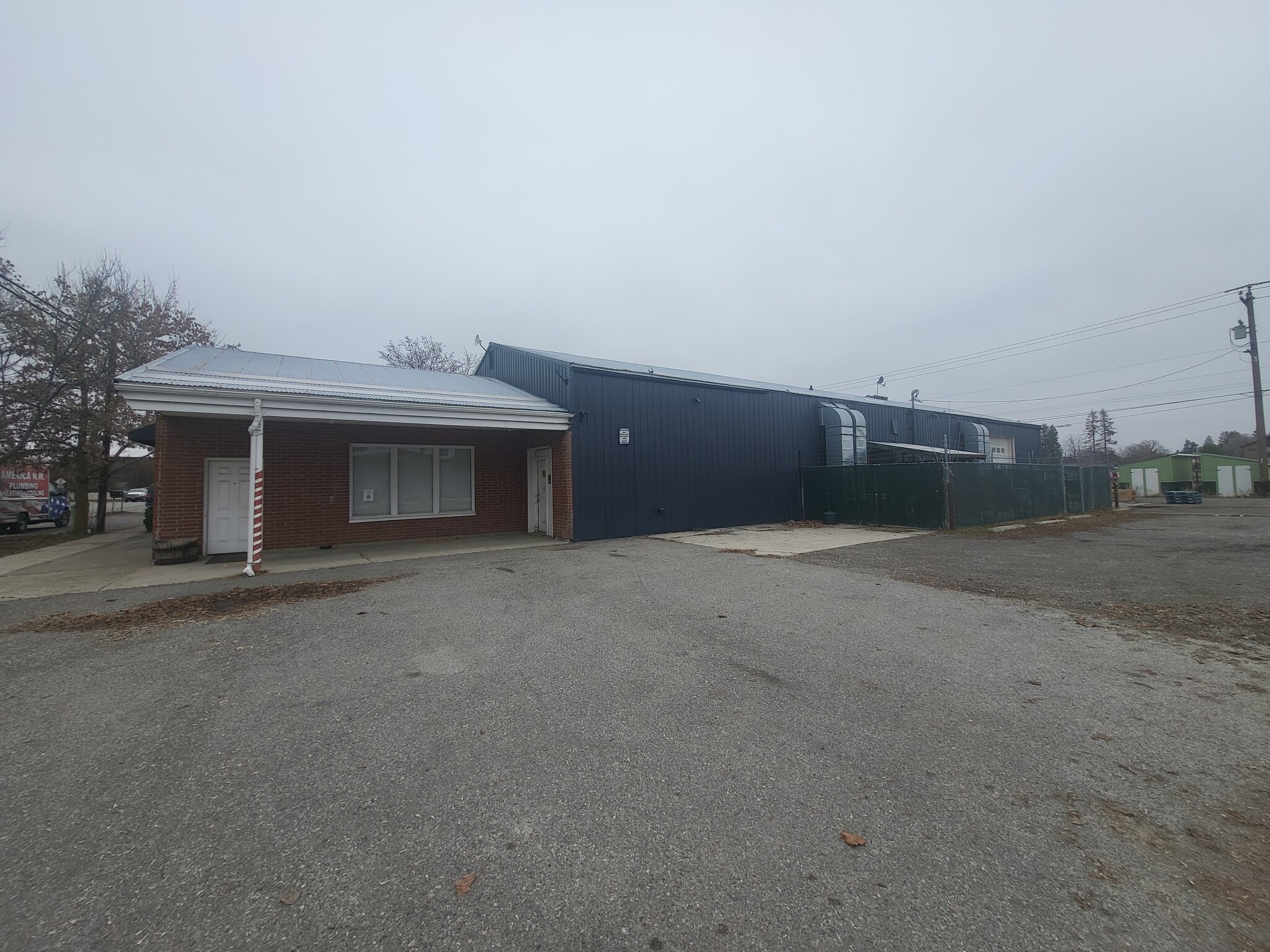 415 E 3rd Ave, Post Falls, ID for sale Building Photo- Image 1 of 6