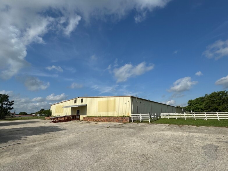 2520 Highway 304, Smithville, TX for sale - Building Photo - Image 1 of 10