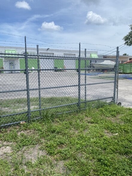 4201 114th Ter N Pinellas Park, Clearwater, FL for sale - Building Photo - Image 3 of 15