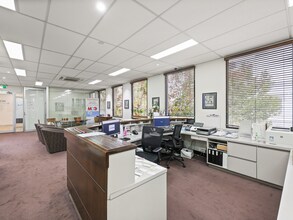 1002-1004 High St, Armadale for lease Interior Photo- Image 2 of 2