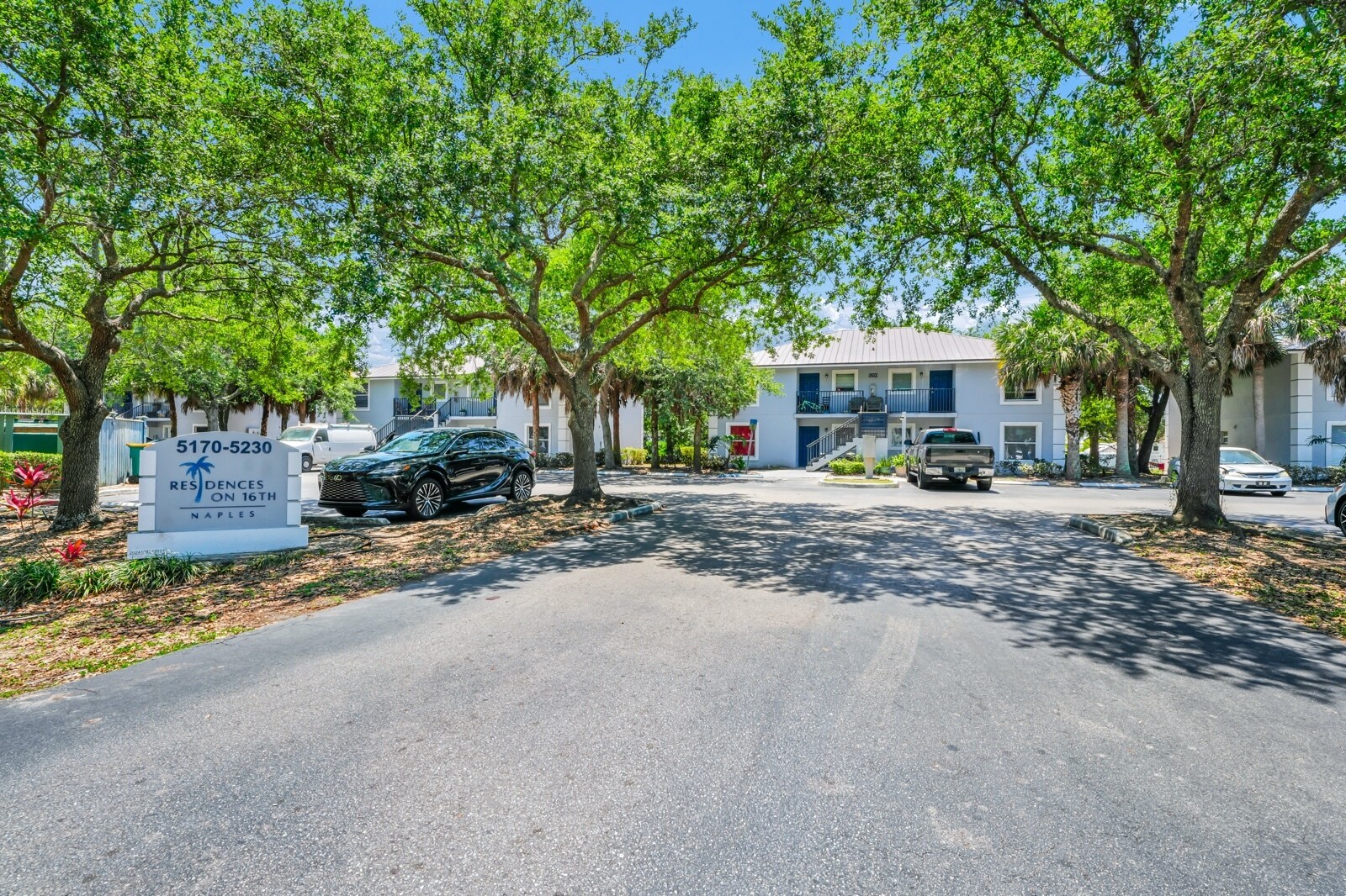5194 16th Pl SW, Naples, FL for sale Primary Photo- Image 1 of 1