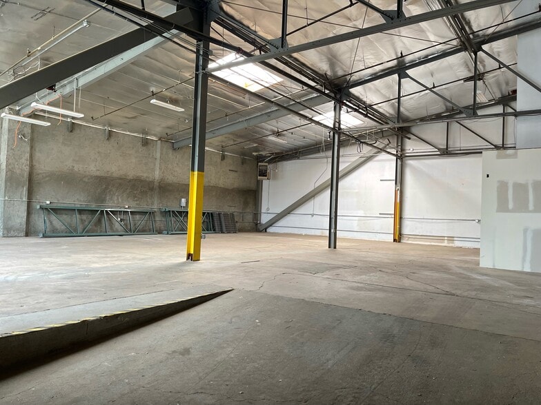 1850 Campbell St, Oakland, CA for lease - Building Photo - Image 2 of 19