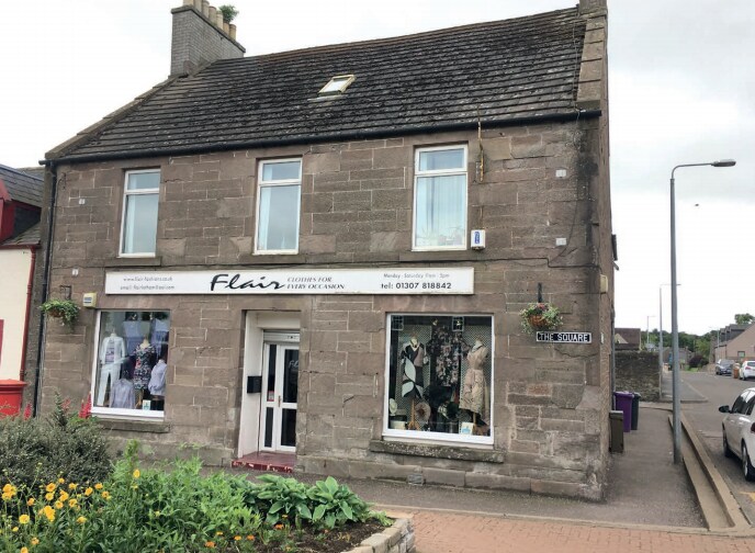 1 The Square, Forfar, ANS DD8 2PZ Retail for Sale
