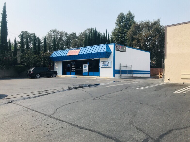 6135 Mariposa Ave, Citrus Heights, CA 95610